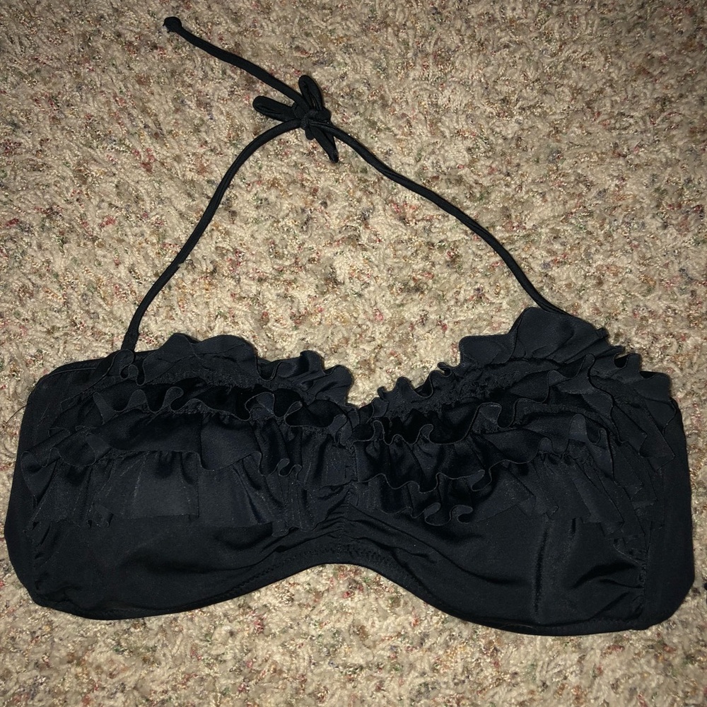 Cute Black Ruffle Bandeau Bikini Top